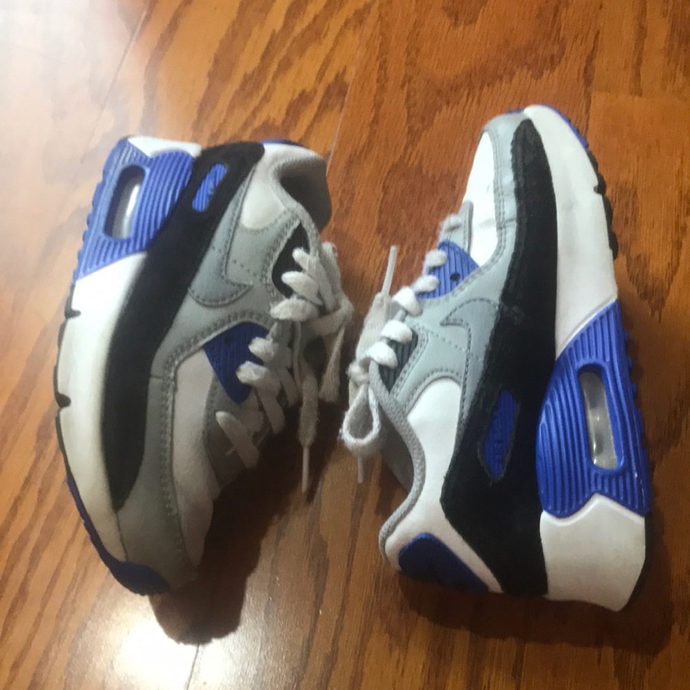 NIKE Air Max 90